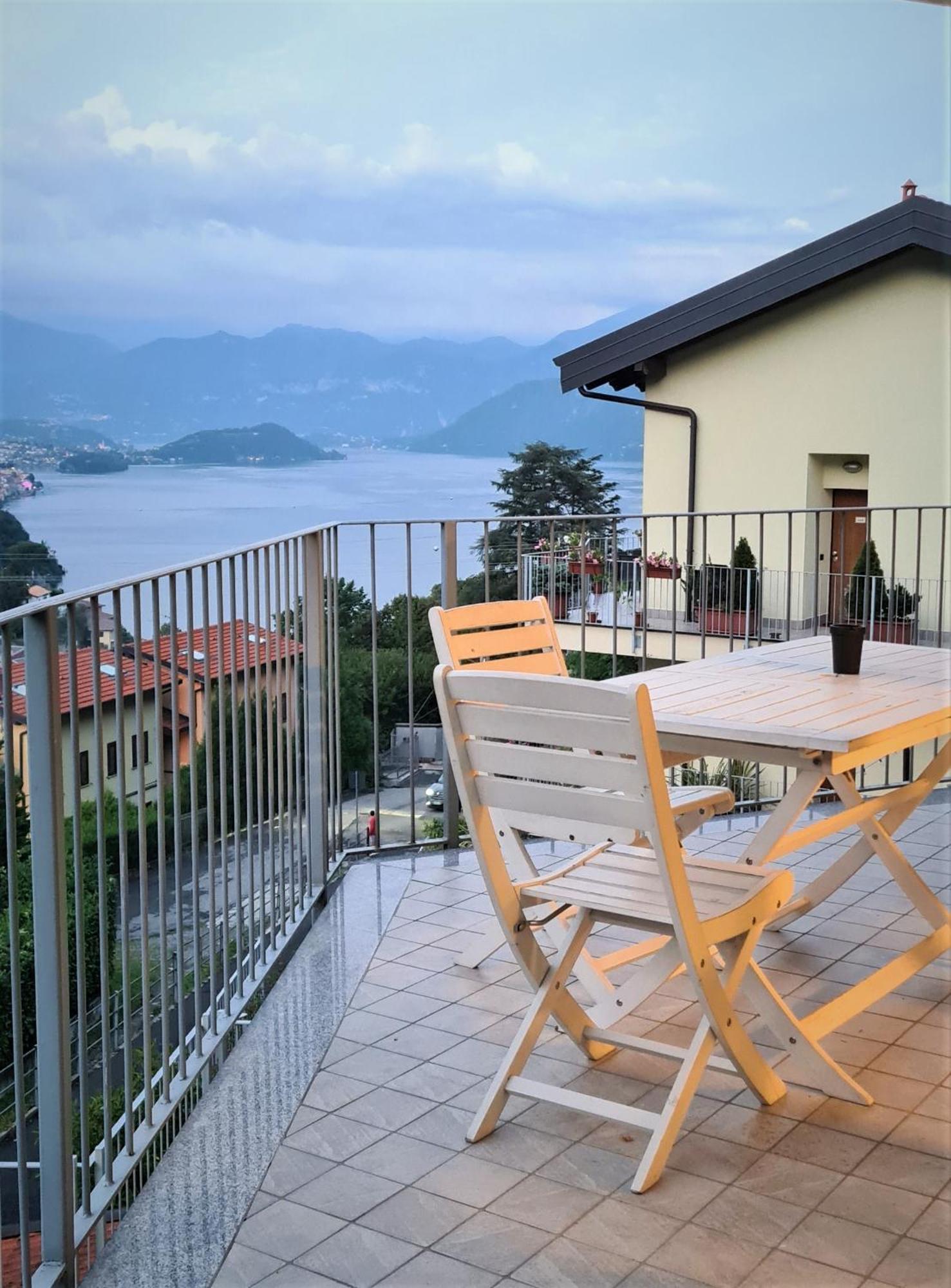 Vista Dolce Isola _ Lakeview Pool, Terrace & Garden Apartment Argegno Phòng bức ảnh